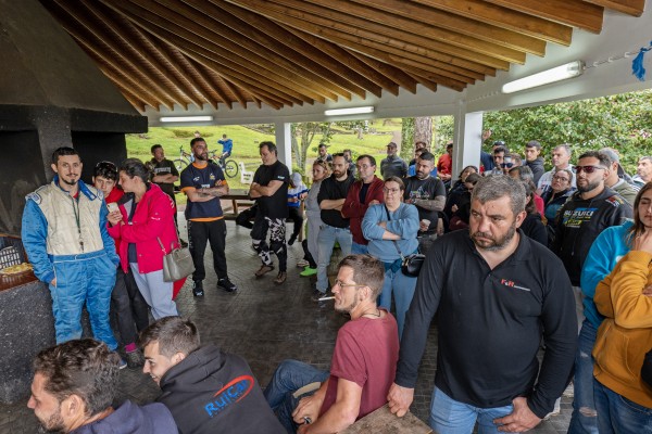 RAMPA DA TRONQUEIRA COM MAIS DE 50 PARTICIPANTES E MUITOS APAIXONADOS QUE ACOMPANHARAM O EVENTO