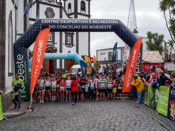 XVII CORRIDA DE ATLETISMO “TERRAS DO PRIOLO” COM A PARTICIPAÇÃO DE CERCA DE 150 ATLETAS E COM A PRESENÇA DA ATLETA OLIMPICA MANUELA MACHADO