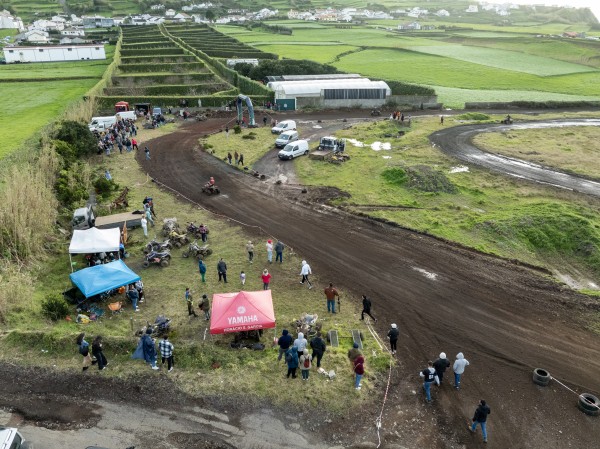 MOTONORDESTE – DESPORTOS RECREATIVOS MOTORIZADOS ATRAI 30 PARTICIPANTES E MUITOS VISITANTES AO CONCELHO DO NORDESTE
